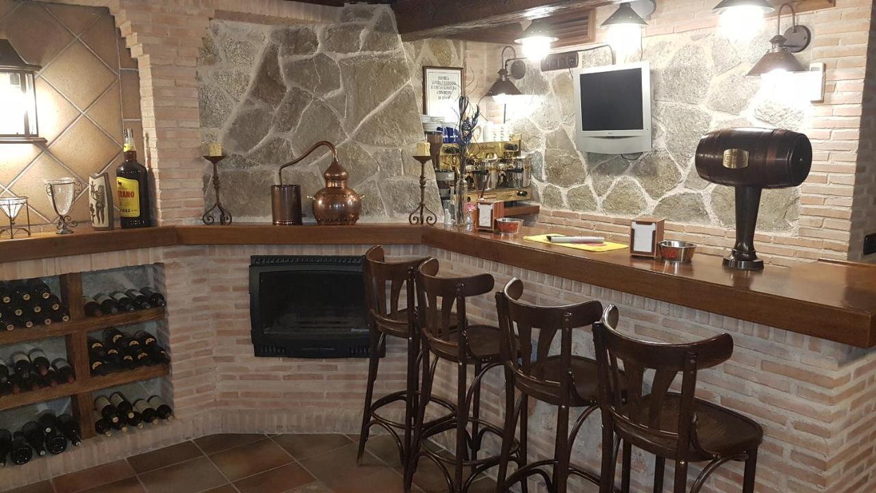 帕斯特拉纳 Hostal Rural Los Telares酒店 外观 照片